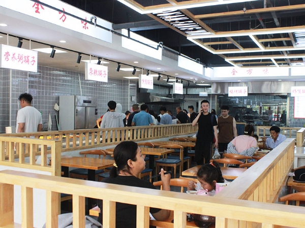 餐廳內(nèi)部